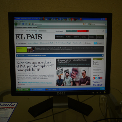 El Pais newspaper from a Nauta cybercafé