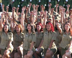 mujeres-cadetes-cubanas_internet-300x242