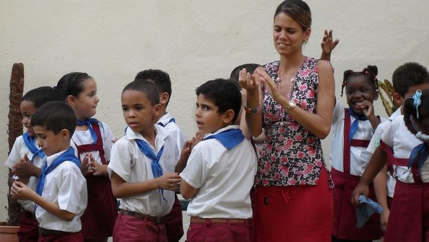 Elementary students (Luz Escobar)