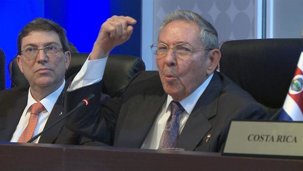 Raul Castro during his speech at the Summit of the Americas (EFE Señal Instucional)