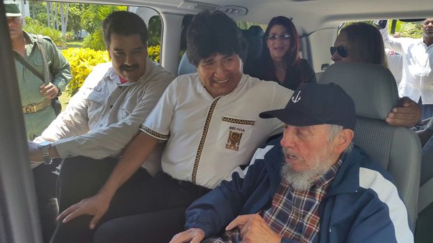 The president of Venezuela, Nicolas Maduro, the president of Bolivia, Evo Morales, and Fidel Castro. (EFE / Bolivian Information Agency)