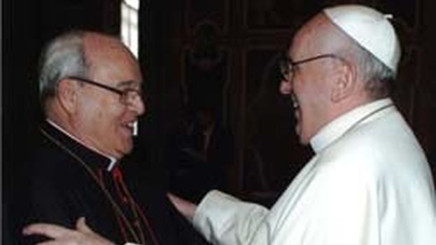 Jaime Cardinal Ortega with Pope Francis I. (Archdiocese of Havana)