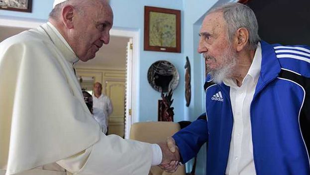 Pope Francis during his meeting with former Cuban president Fidel Castro. (Alex Castro)