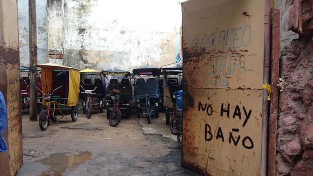 Pedicab parking lot in Havana. (14ymedio)