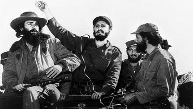 Entry of Fidel Castro into Havana in 1959 (Camilo Cienfuegos, Fidel Castro and (in profile) Huber Matos). (File)