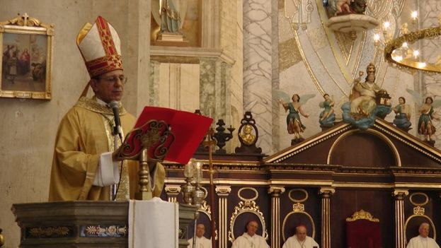 The new archbishop of Havana, Juan de la Caridad Garcia Rodriguez presided at the Eucharist accompanied by several concelebrating bishops (14ymedio)