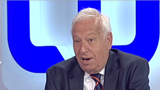 José Manuel García-Margallo during the interview in the Breakfasts program on Spanish Television (TVE). (Video Capture)