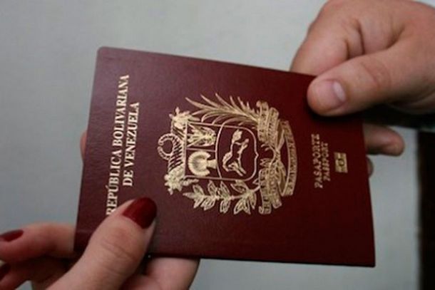 The Panama Papers confirmed that Cuba controls the Venezuelan passport system (courtesy)