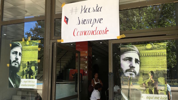 Windows everywhere displayed posters of Fidel Castro