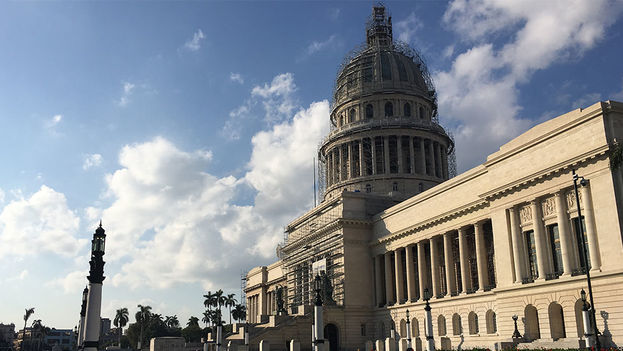 The nation's capitol building has again become the headquarters of the Cuban National Assembly, although restoration work is not yet completed. (14ymedio)
