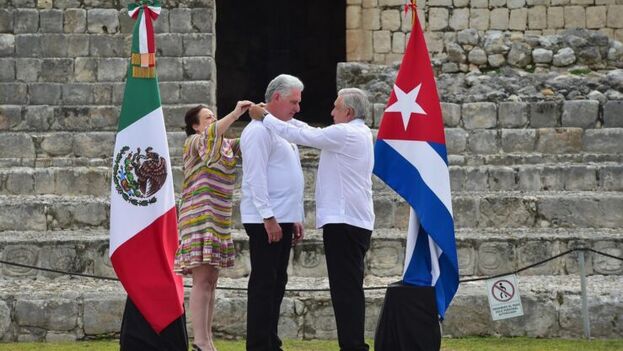 Outrage Grows in Mexico Over the Award of the Order of the Aztec Eagle to  Cuban President Diaz-Canel – Translating Cuba